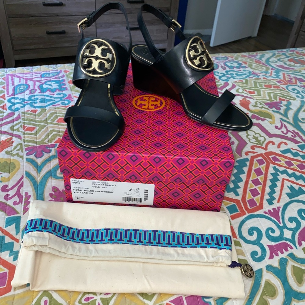 NIB Tory Burch wedge sandals